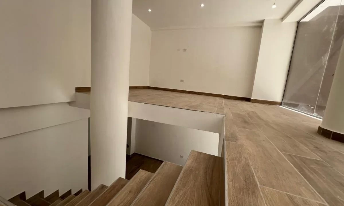 1908281744