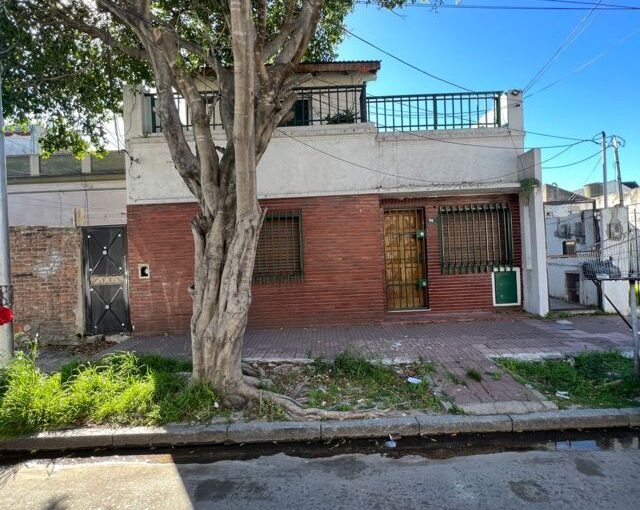 Departamento Al frente tipo casa APTO CREDITO