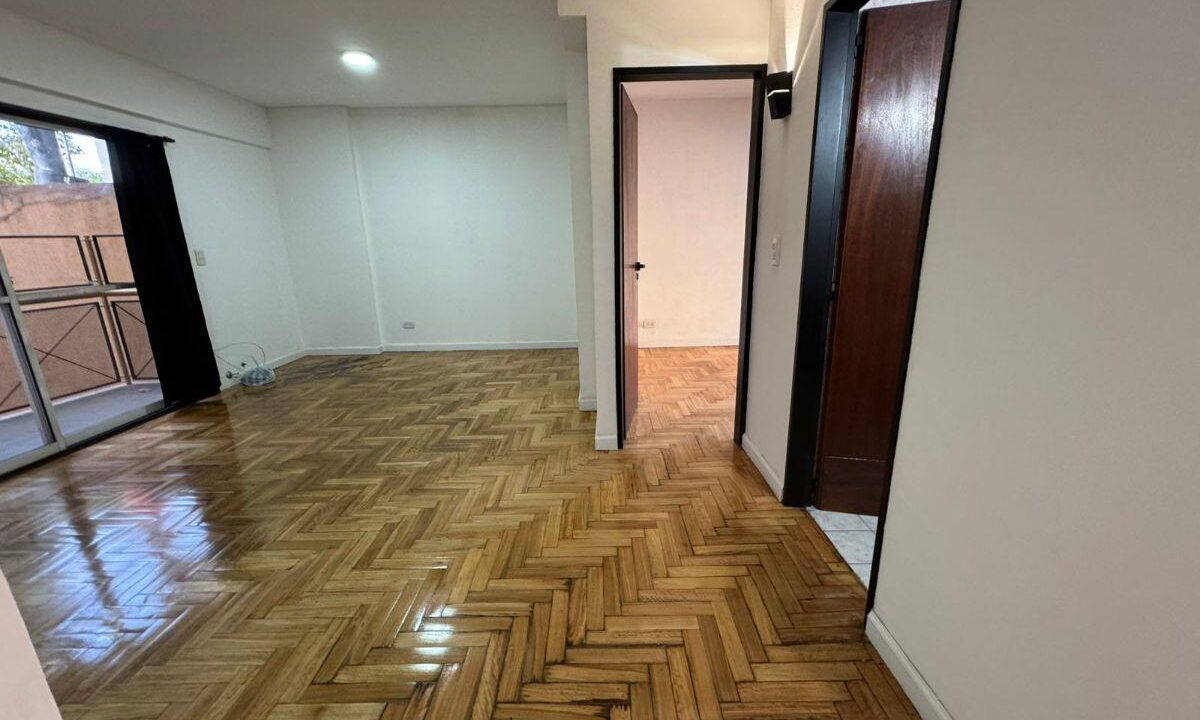 2043536556